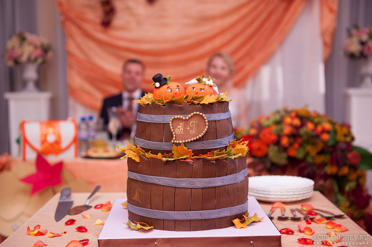 Свадебные торты – фото стильных дизайнов. Свадебный торт без мастики: фото вариантов декора