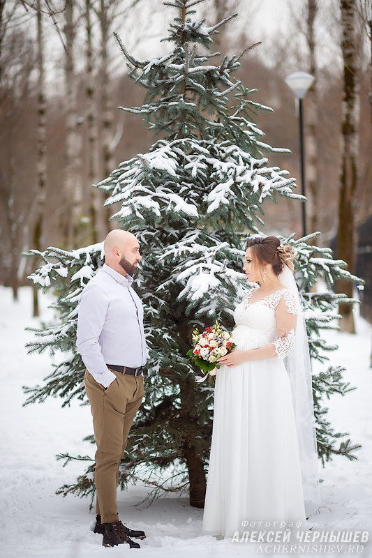 Свадебная фотосессия зимой: идеи, примеры, реквизит